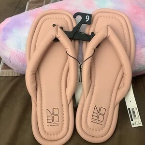 No boundaries sandals